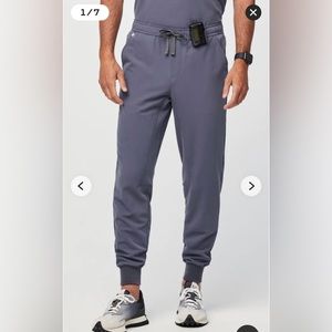 Figs mens jogger scrubs